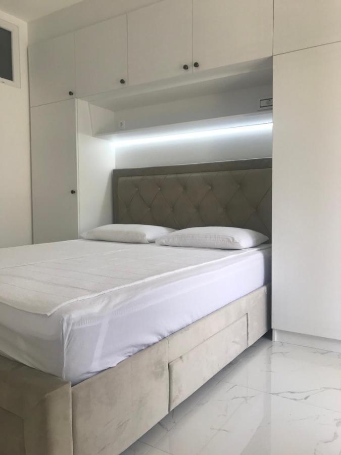 Adriatic Apartman Bečići Eksteriør bilde