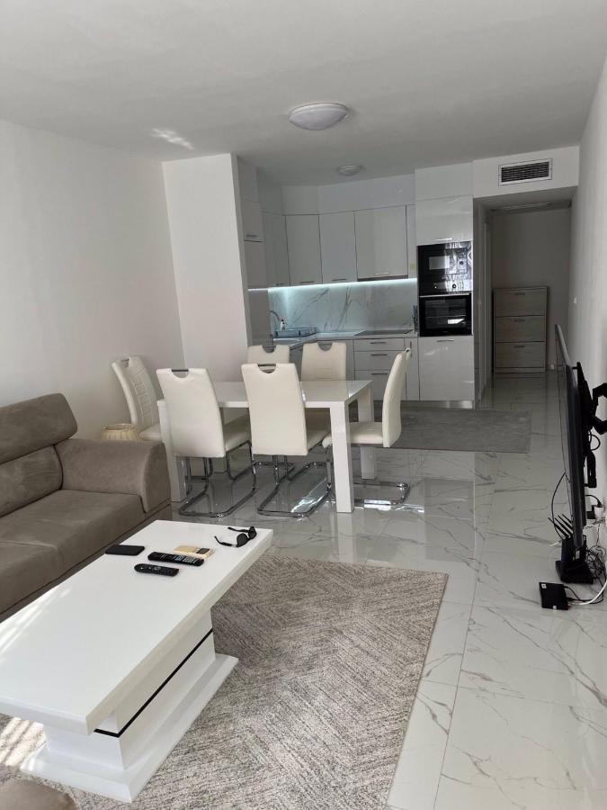 Adriatic Apartman Bečići Eksteriør bilde