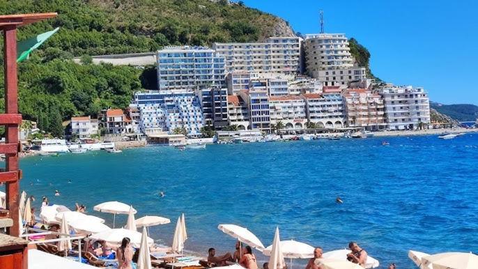 Adriatic Apartman Bečići Eksteriør bilde
